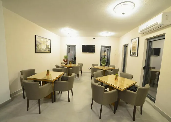 Vir Ξενοδοχείο